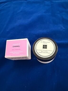 Chanel Chance Eau Tendre Body Cream & Jo Malone Nectarine Blossom & Honey Duo